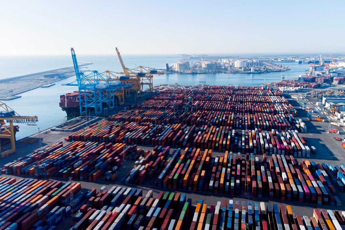 Port logistics freight cargo shipping