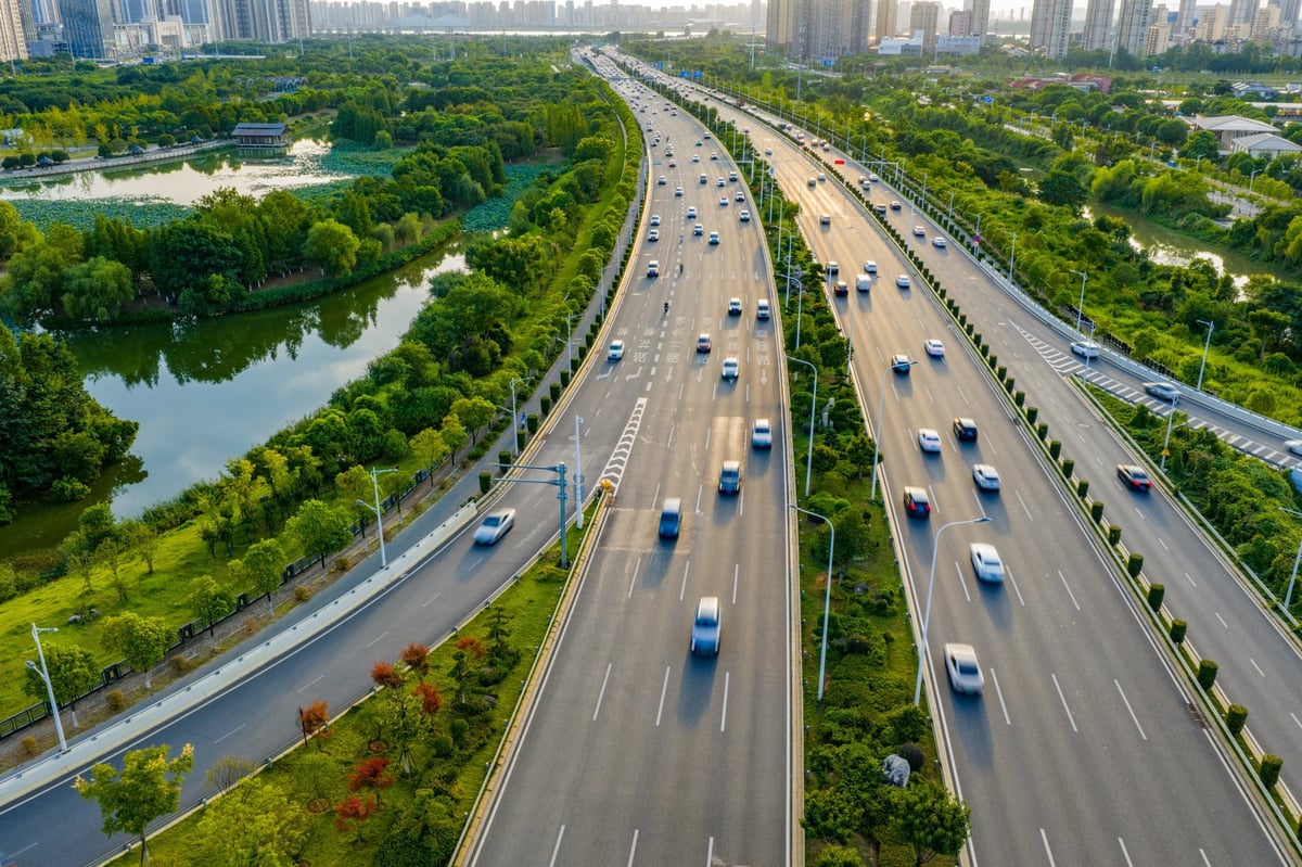 Dubai urban overpass and traffic infrastructure